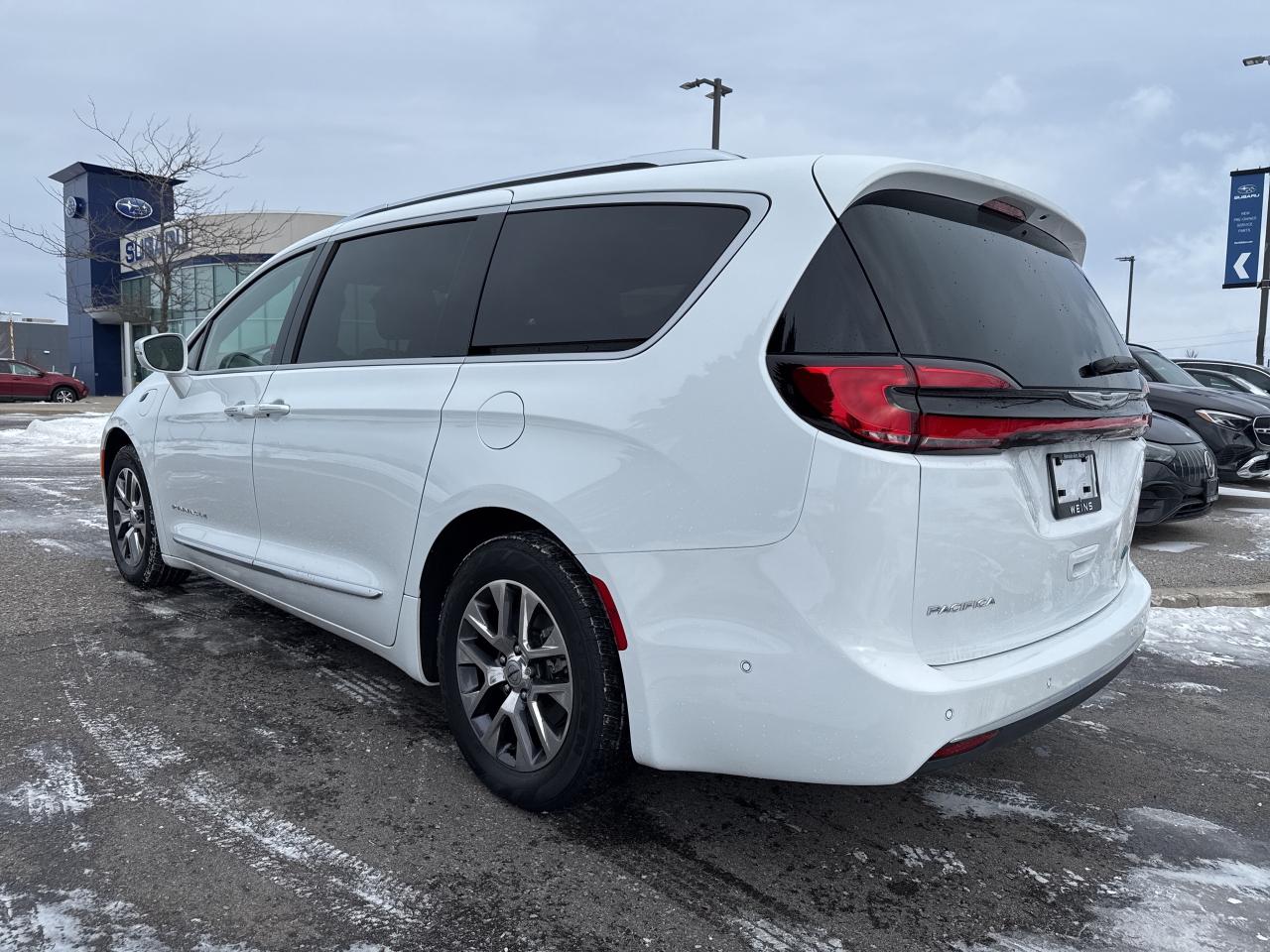 2024 Chrysler Pacifica Hybrid Navi Pwr Sunroof B-Cam Rain Sensing Photo