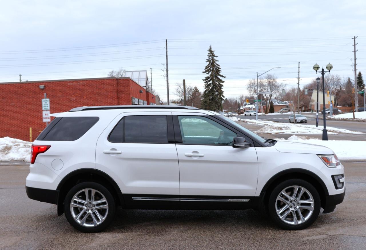 2017 Ford Explorer XLT-4WD-7 PASS/R STARTER/NAV/LEATHER/B CAM/CARPLAY Photo