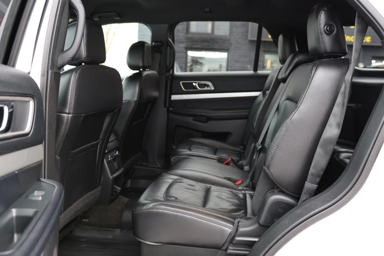 2017 Ford Explorer XLT-4WD-7 PASS/R STARTER/NAV/LEATHER/B CAM/CARPLAY Photo