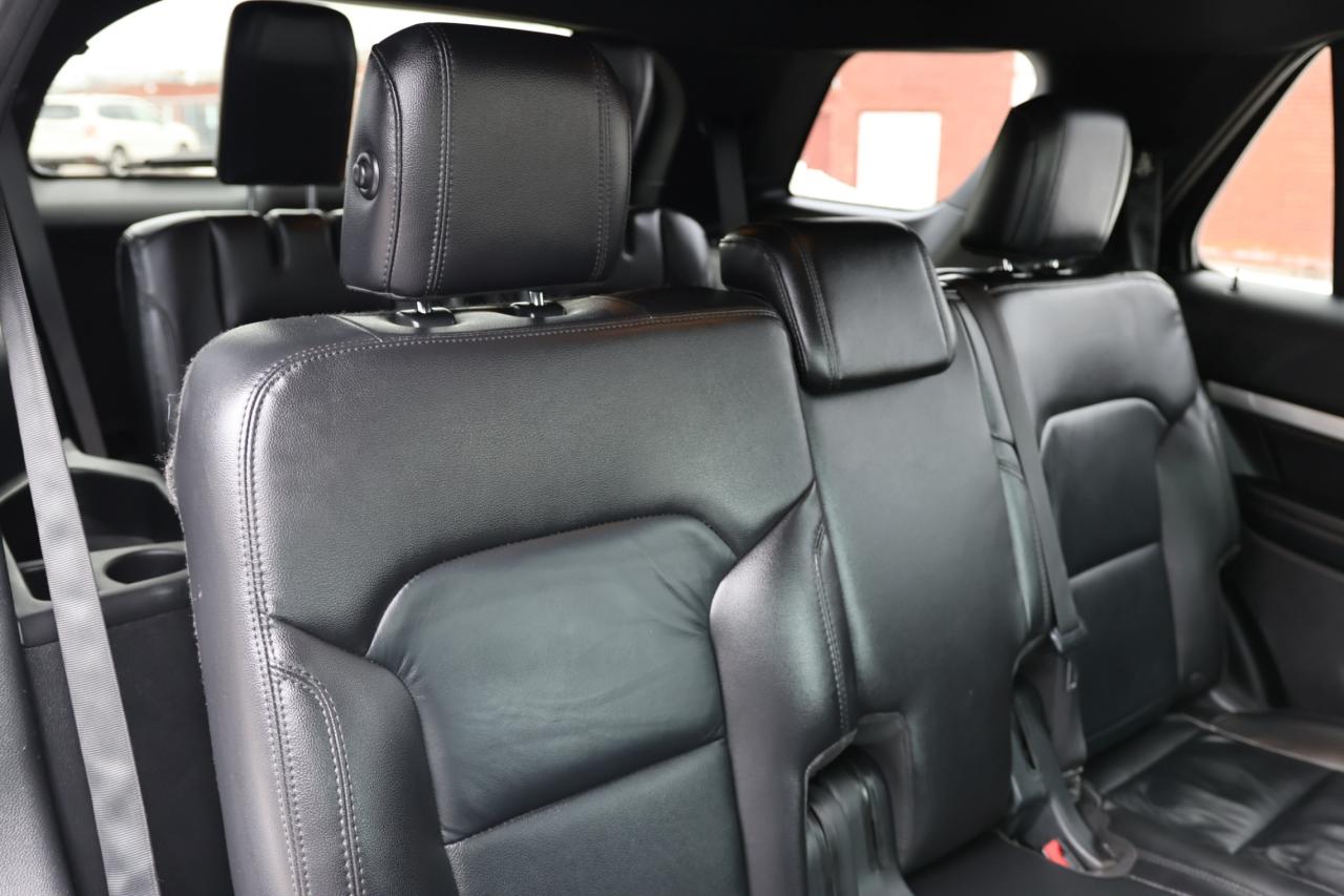 2017 Ford Explorer XLT-4WD-7 PASS/R STARTER/NAV/LEATHER/B CAM/CARPLAY Photo