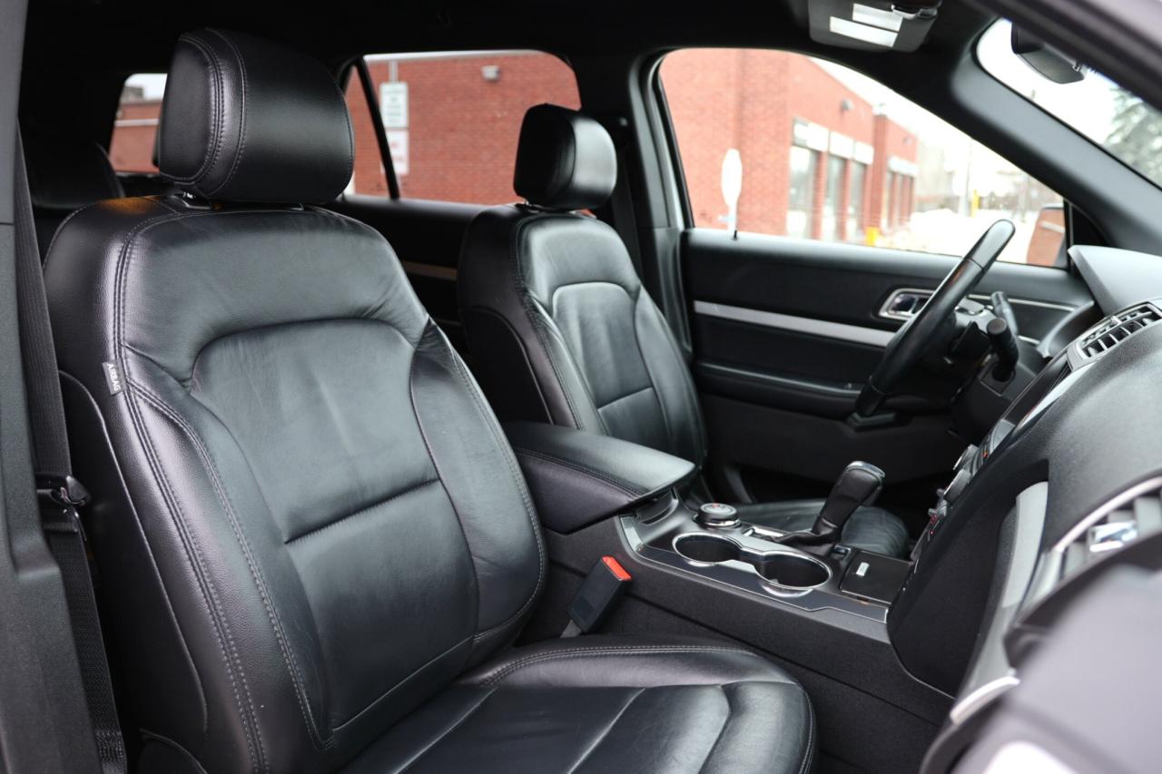 2017 Ford Explorer XLT-4WD-7 PASS/R STARTER/NAV/LEATHER/B CAM/CARPLAY Photo