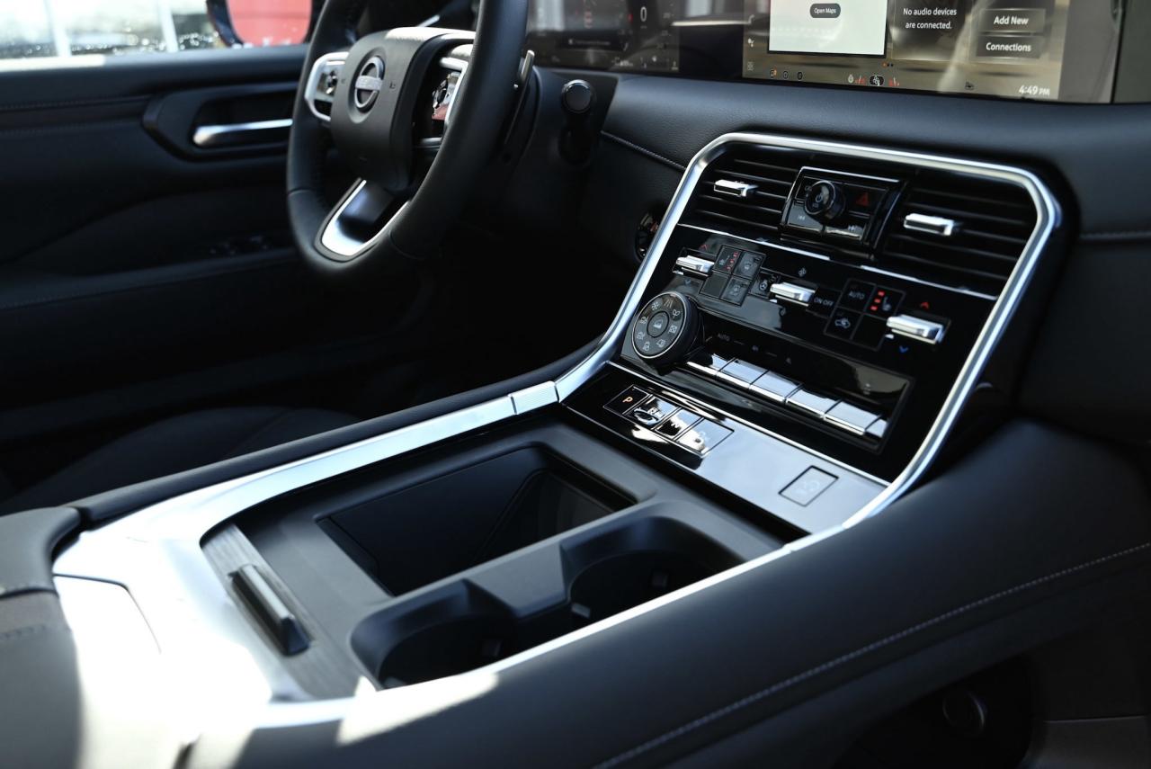 2025 Nissan Armada PRO-4X Photo