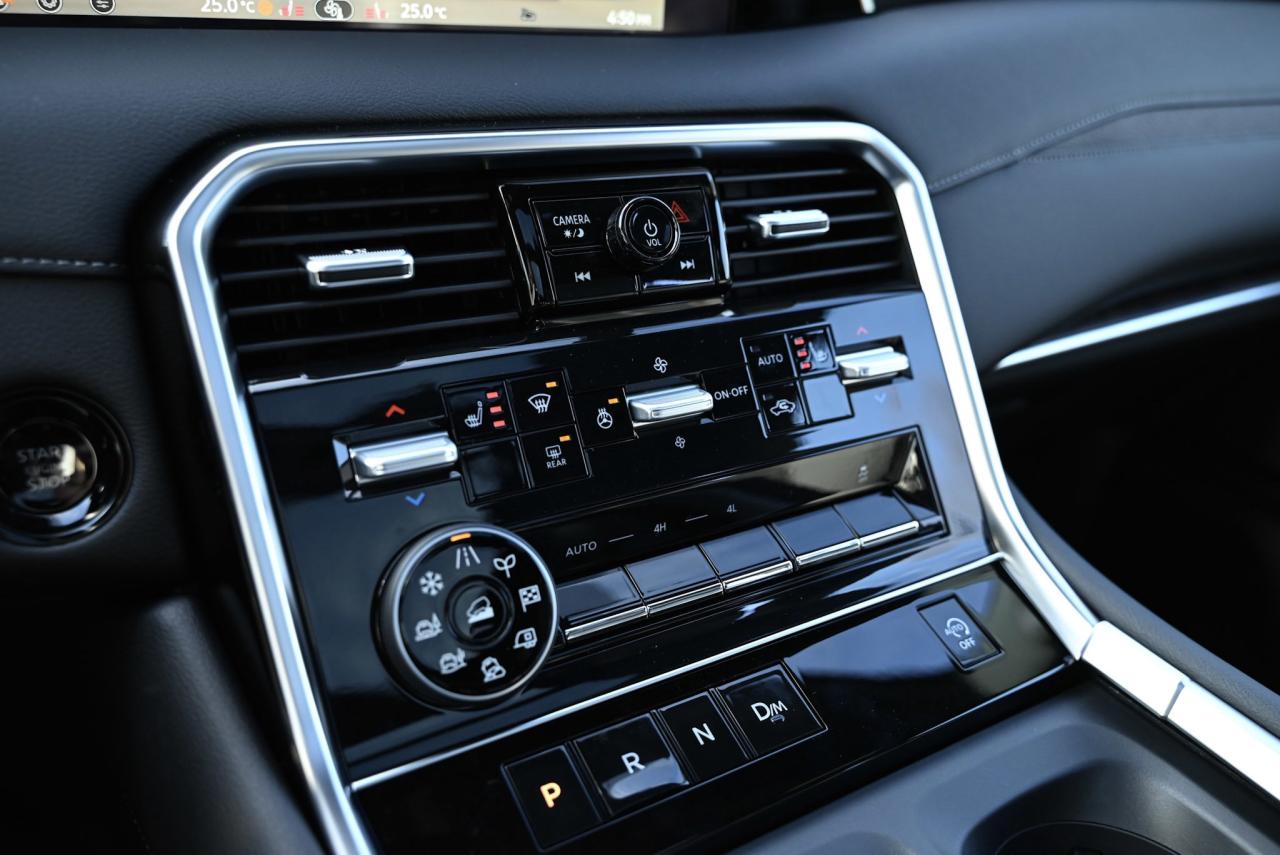 2025 Nissan Armada PRO-4X Photo