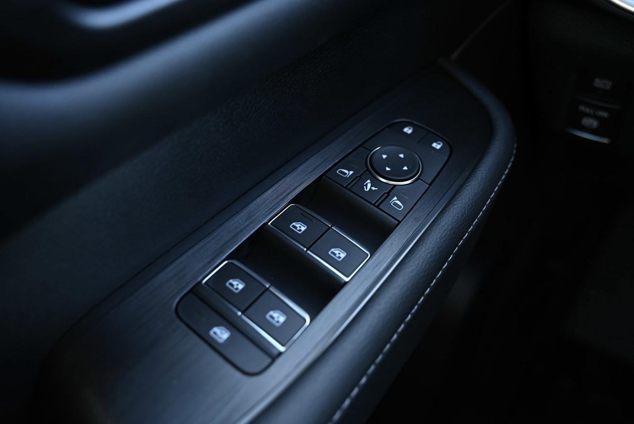 2025 Nissan Armada PRO-4X Photo