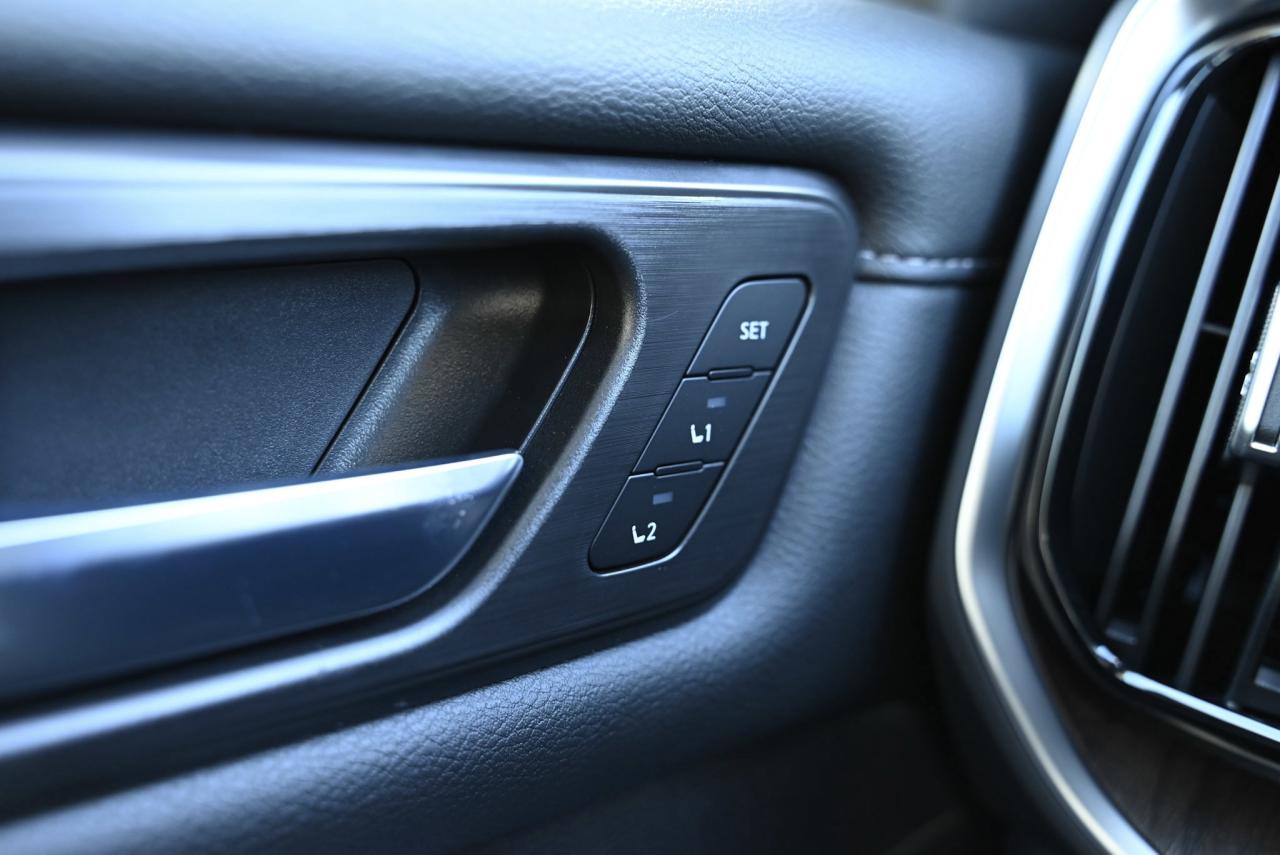 2025 Nissan Armada PRO-4X Photo