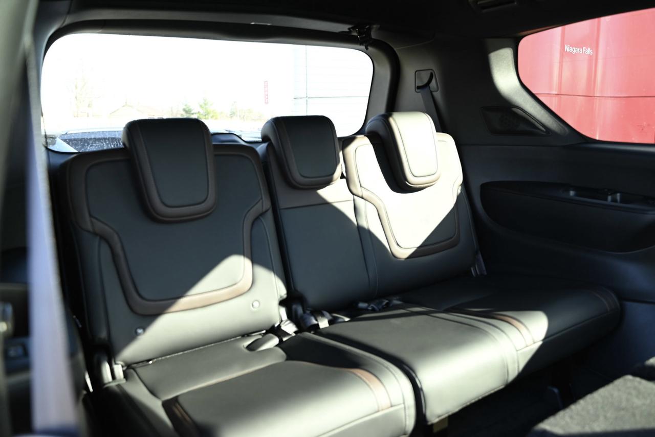 2025 Nissan Armada PRO-4X Photo