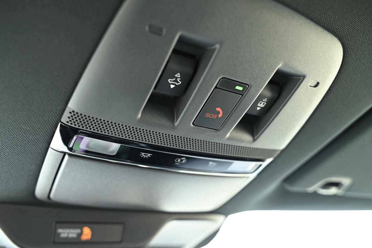 2025 Nissan Armada PRO-4X/ Nissan Company Vehicle/ Low Kilo/ Rare SUV Photo