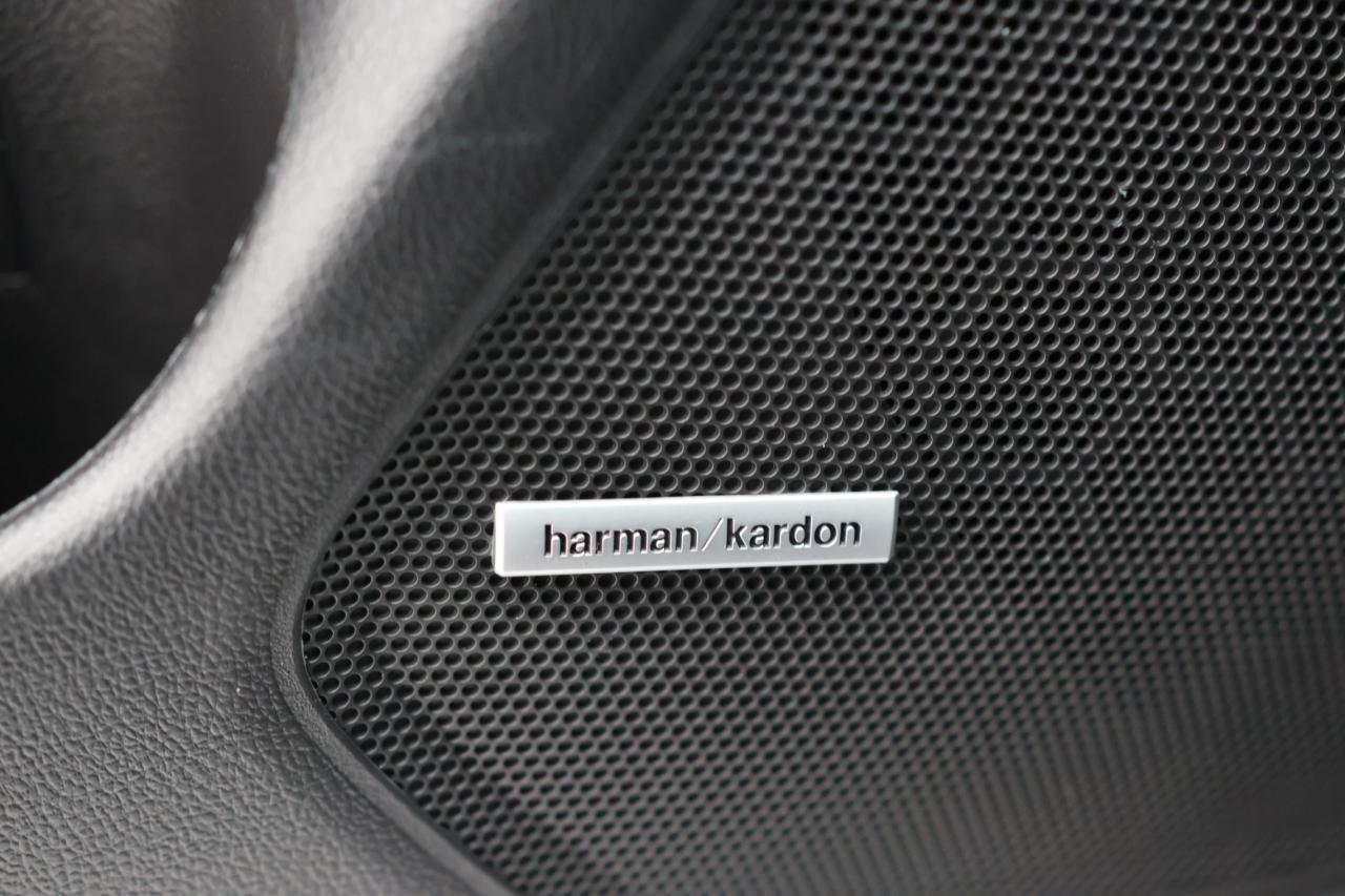 2016 Subaru Legacy LIMITED-3.6R-AWD/NAV/LEATHER/SUNROOF/BLIS/F&R HEAT Photo