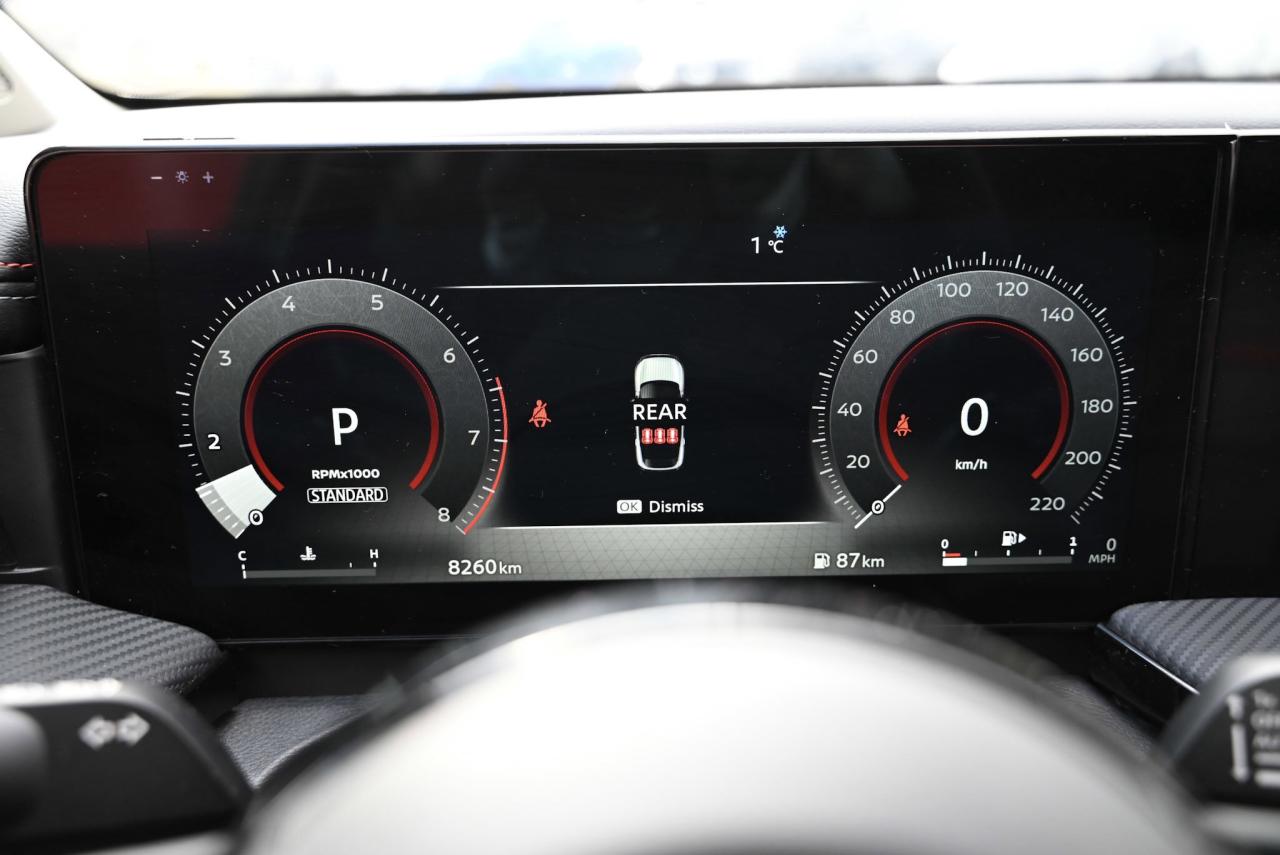 2025 Nissan Kicks SR/ Fully loaded/ AWD/ Nissan Company Vehicle Photo