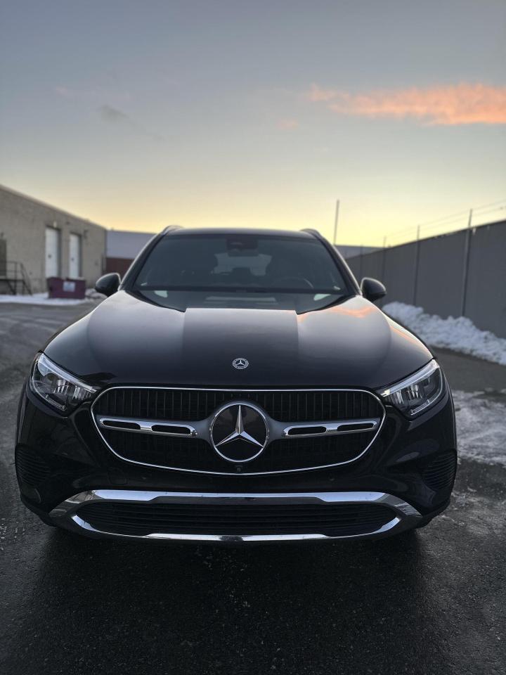 2024 Mercedes-Benz GLC GLC 300 4MATIC SUV,  PANO ROOF, NAVI, ALLOYS Photo