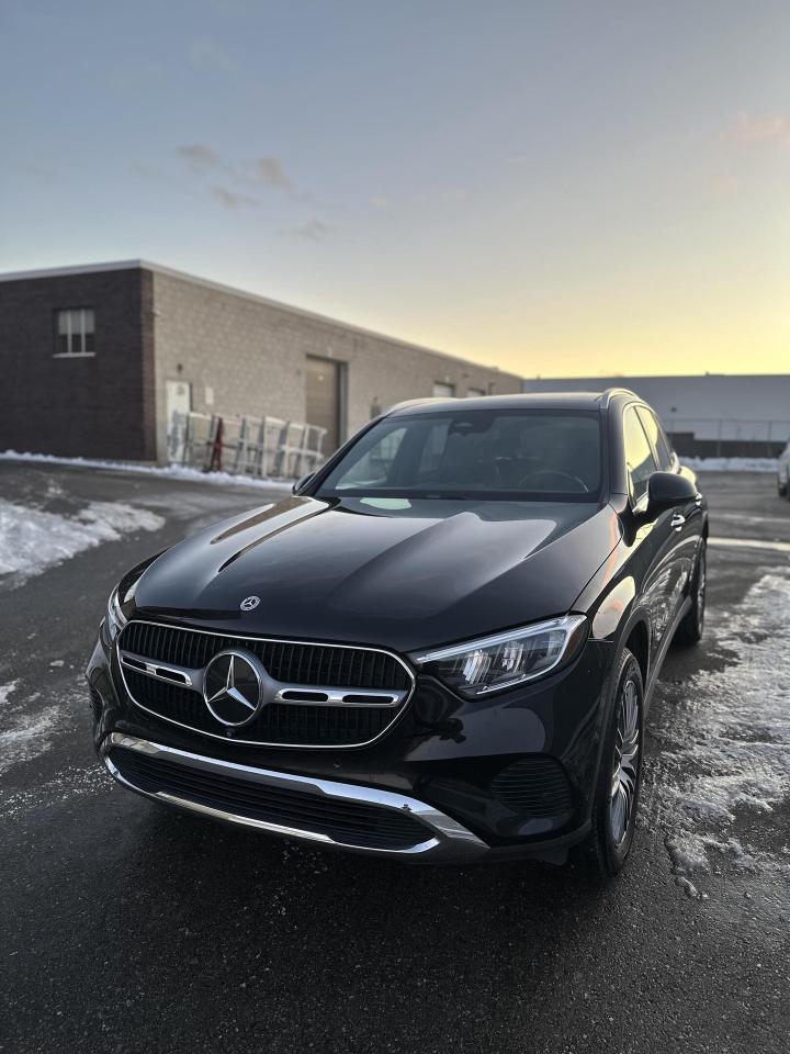 2024 Mercedes-Benz GLC GLC 300 4MATIC SUV,  PANO ROOF, NAVI, ALLOYS Photo0