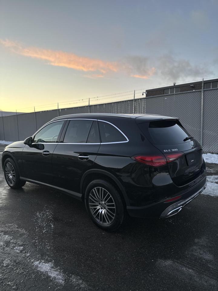2024 Mercedes-Benz GLC GLC 300 4MATIC SUV,  PANO ROOF, NAVI, ALLOYS Photo