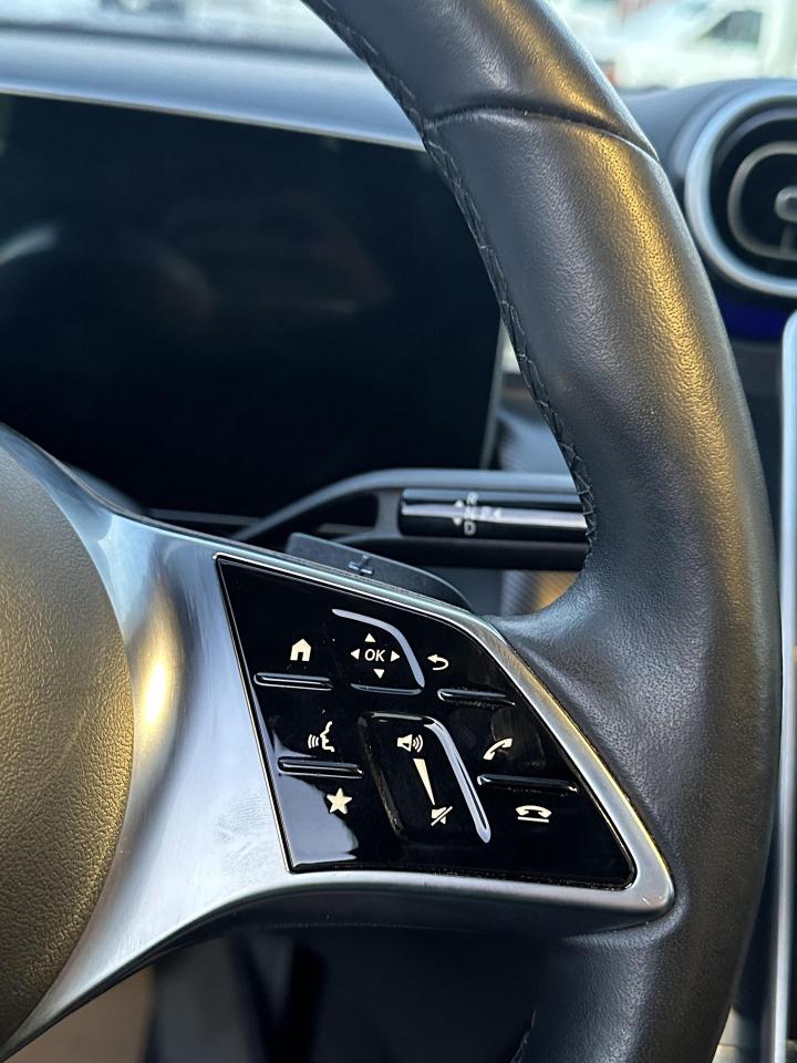 2024 Mercedes-Benz GLC GLC 300 4MATIC SUV,  PANO ROOF, NAVI, ALLOYS Photo