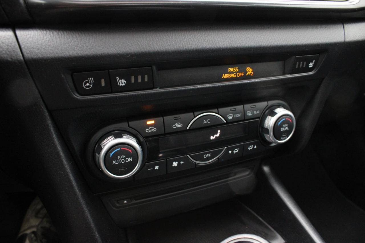 2018 Mazda MAZDA3 GT MANUAL SEDAN Photo