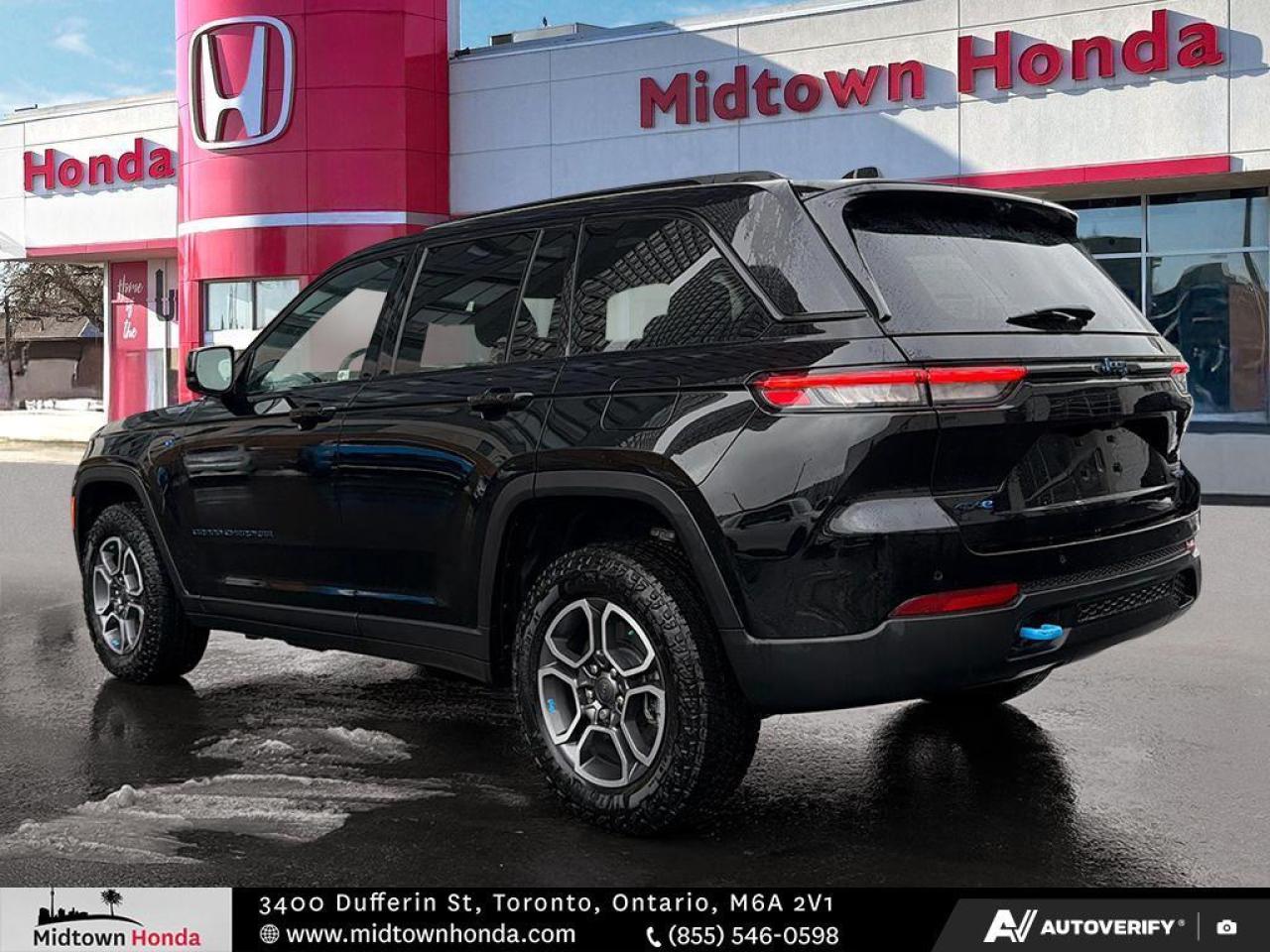2022 Jeep Grand Cherokee 4xe *PHEV / SAVE ON GAS / LOADED* Photo