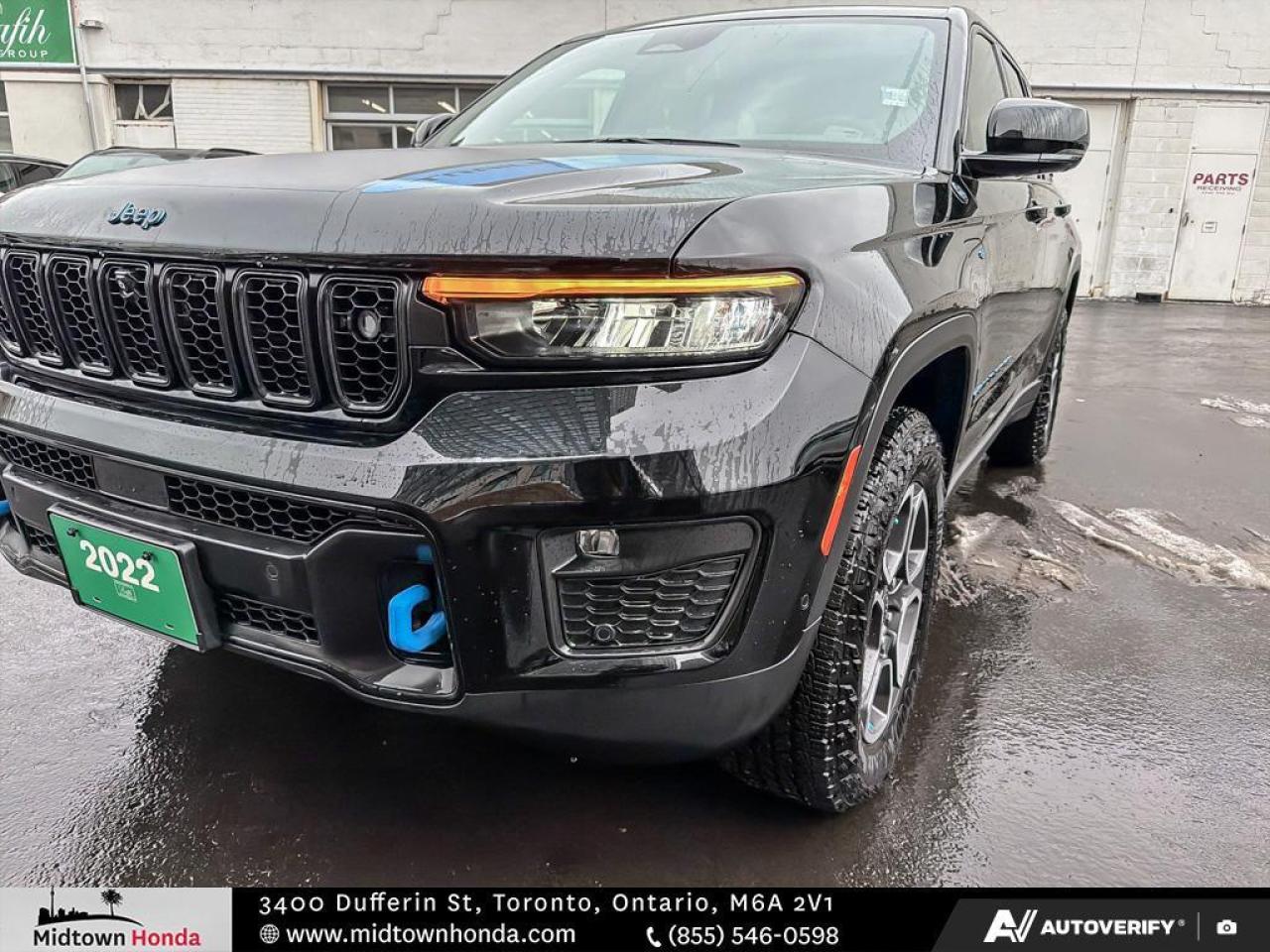 2022 Jeep Grand Cherokee 4xe *PHEV / SAVE ON GAS / LOADED* Photo