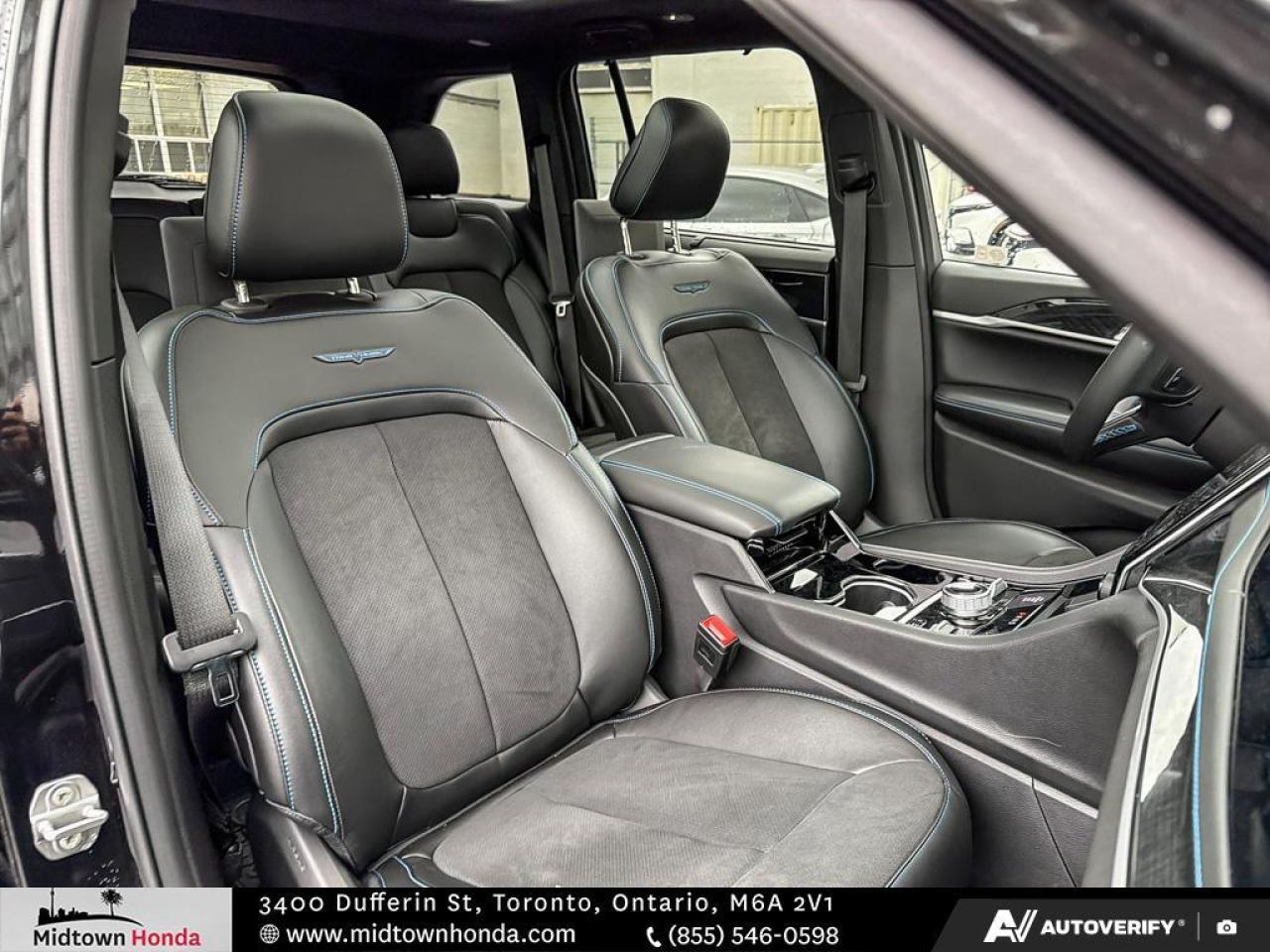 2022 Jeep Grand Cherokee 4xe *PHEV / SAVE ON GAS / LOADED* Photo