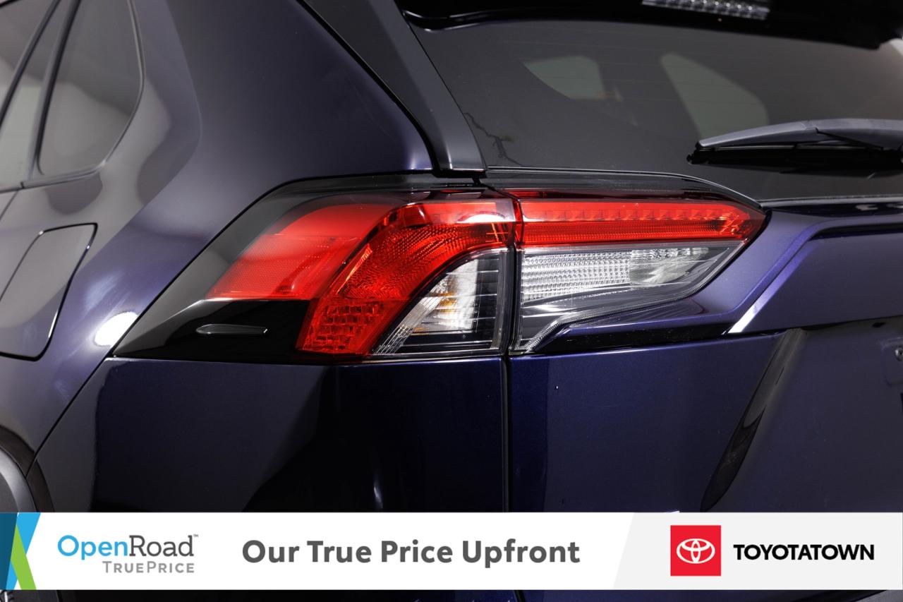 2023 Toyota RAV4 Hybrid XLE! CERTIFIED PRE OWNED! ACCIDENT FREE! ELIGIBLE Photo