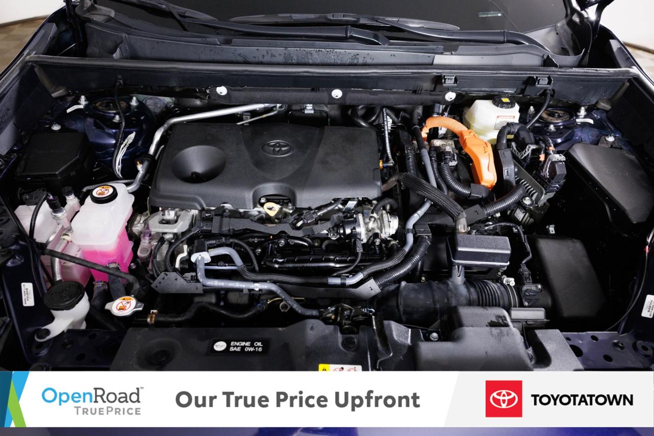 2023 Toyota RAV4 Hybrid XLE! CERTIFIED PRE OWNED! ACCIDENT FREE! ELIGIBLE Photo