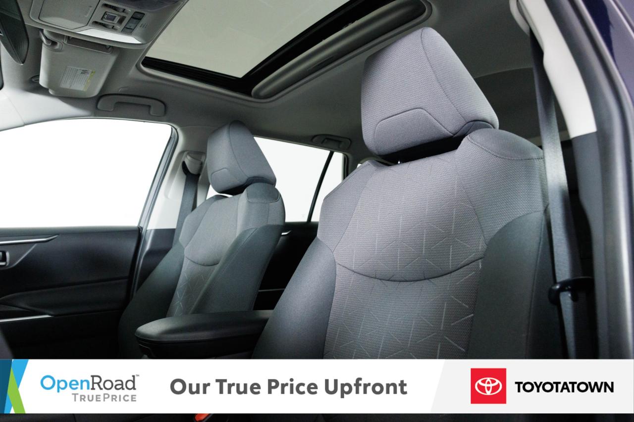 2023 Toyota RAV4 Hybrid XLE! CERTIFIED PRE OWNED! ACCIDENT FREE! ELIGIBLE Photo