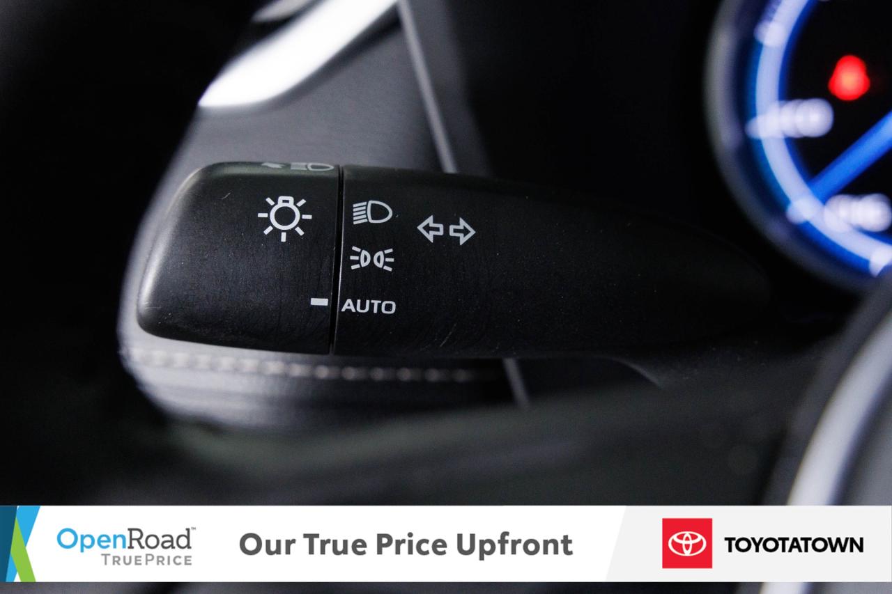 2023 Toyota RAV4 Hybrid XLE! CERTIFIED PRE OWNED! ACCIDENT FREE! ELIGIBLE Photo