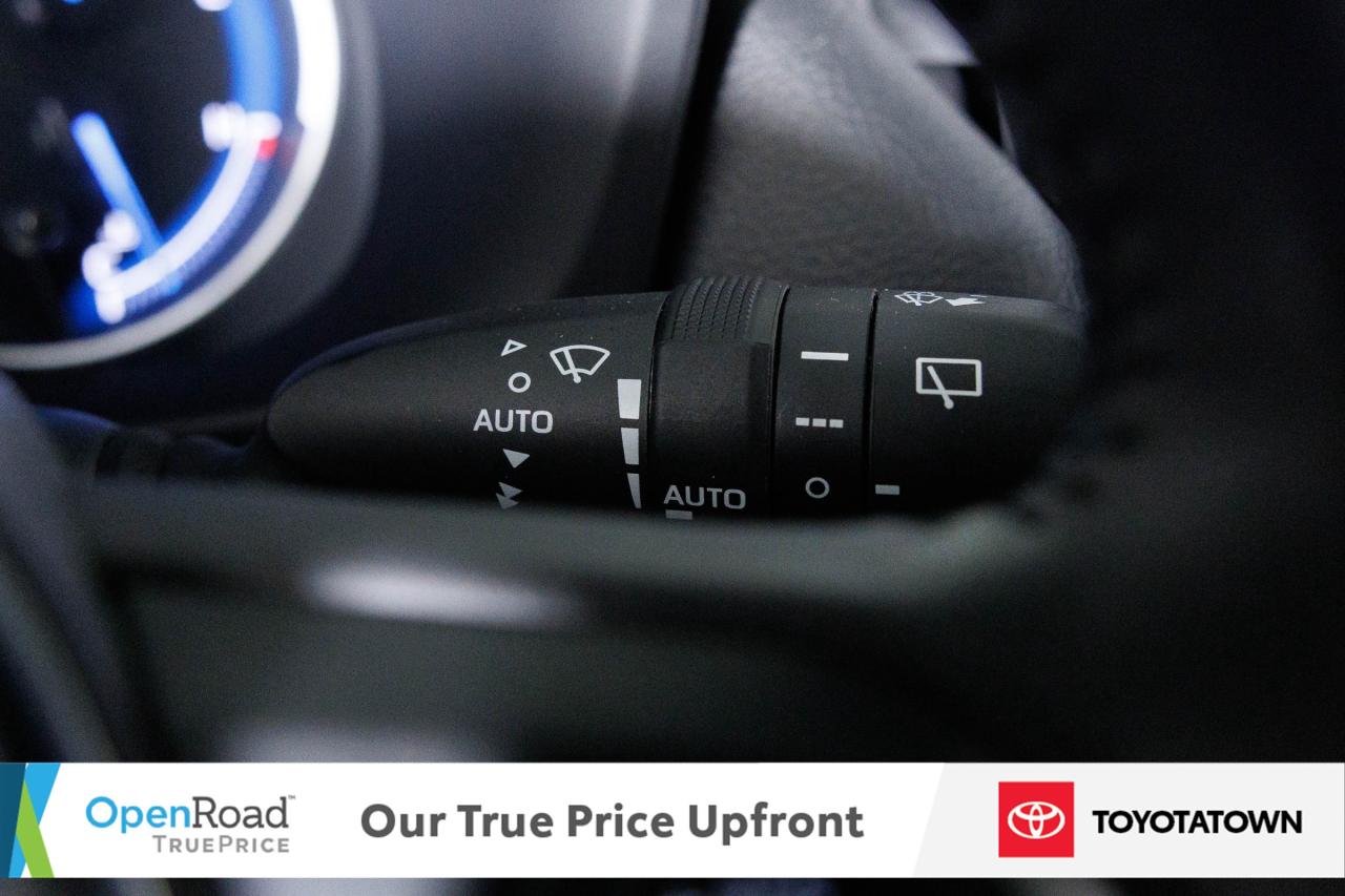 2023 Toyota RAV4 Hybrid XLE! CERTIFIED PRE OWNED! ACCIDENT FREE! ELIGIBLE Photo