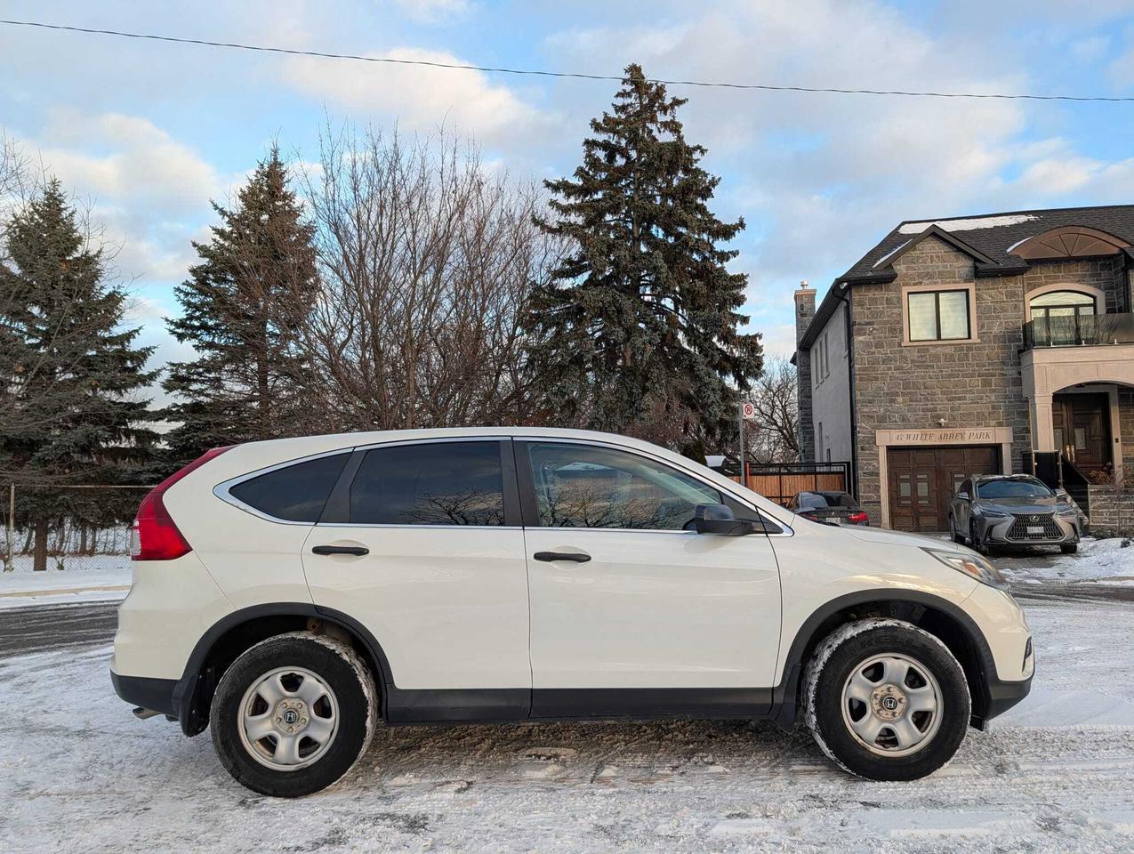 2016 Honda CR-V 2WD 5dr LX Photo3