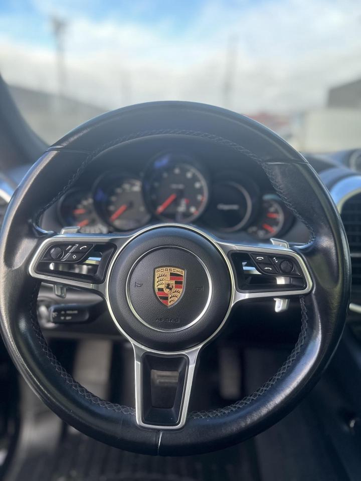 2017 Porsche Cayenne  Photo