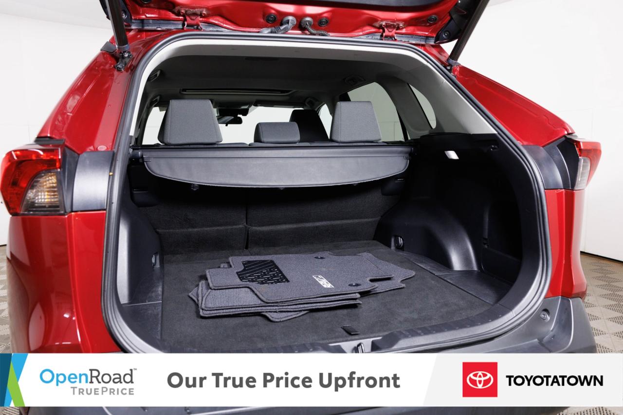 2022 Toyota RAV4 XLE! CERTIFIED PRE OWNED! ELIGIBLE FOR OPEN ROAD L Photo