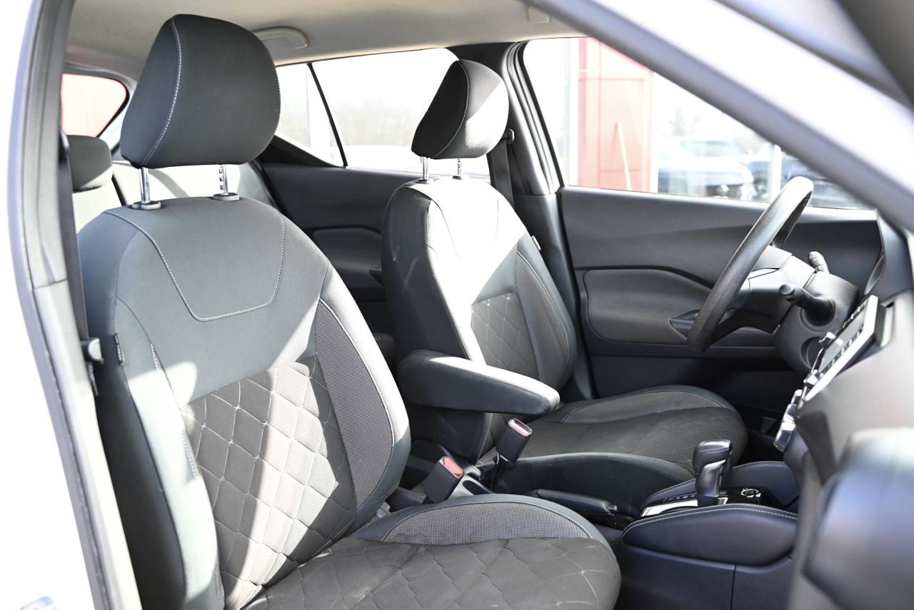 2019 Nissan Kicks S Photo