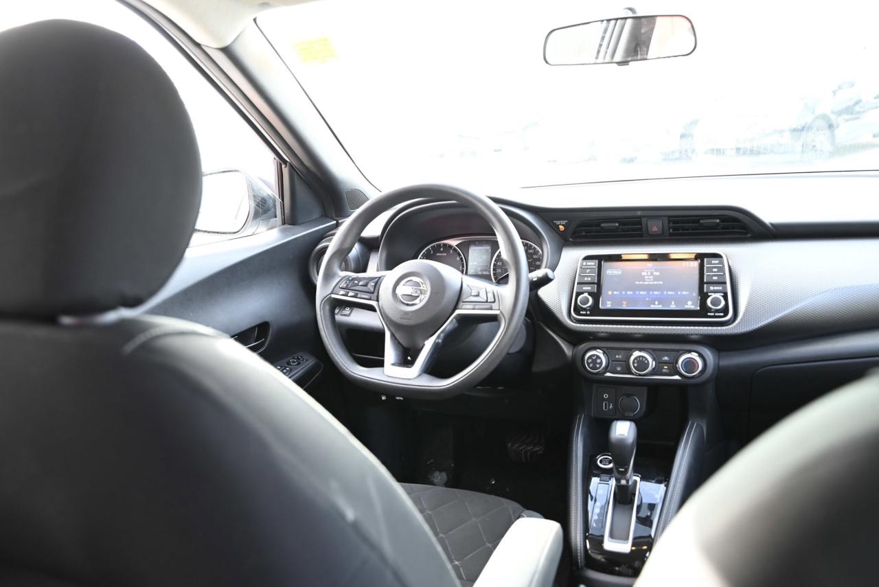 2019 Nissan Kicks S Photo