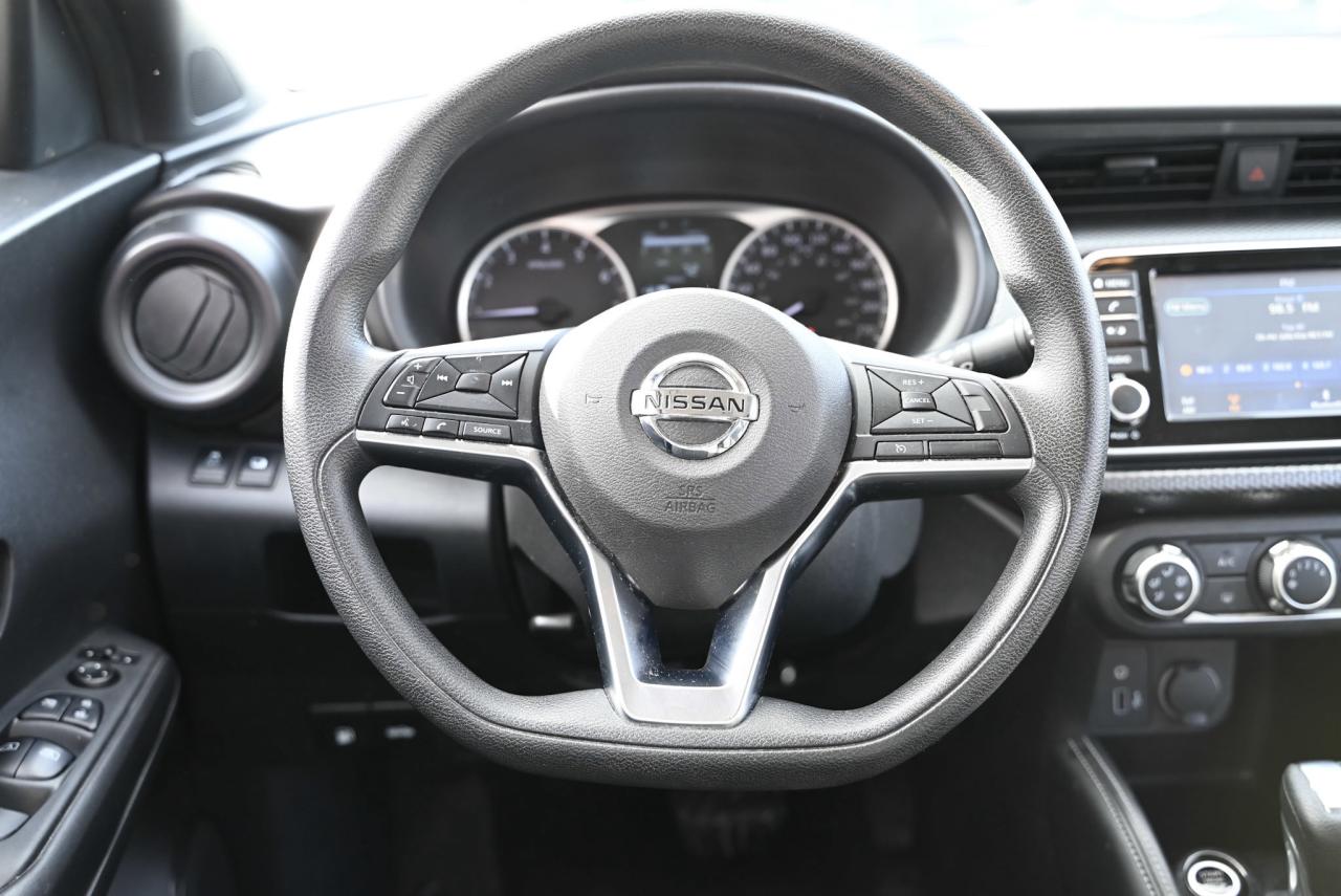 2019 Nissan Kicks S Photo