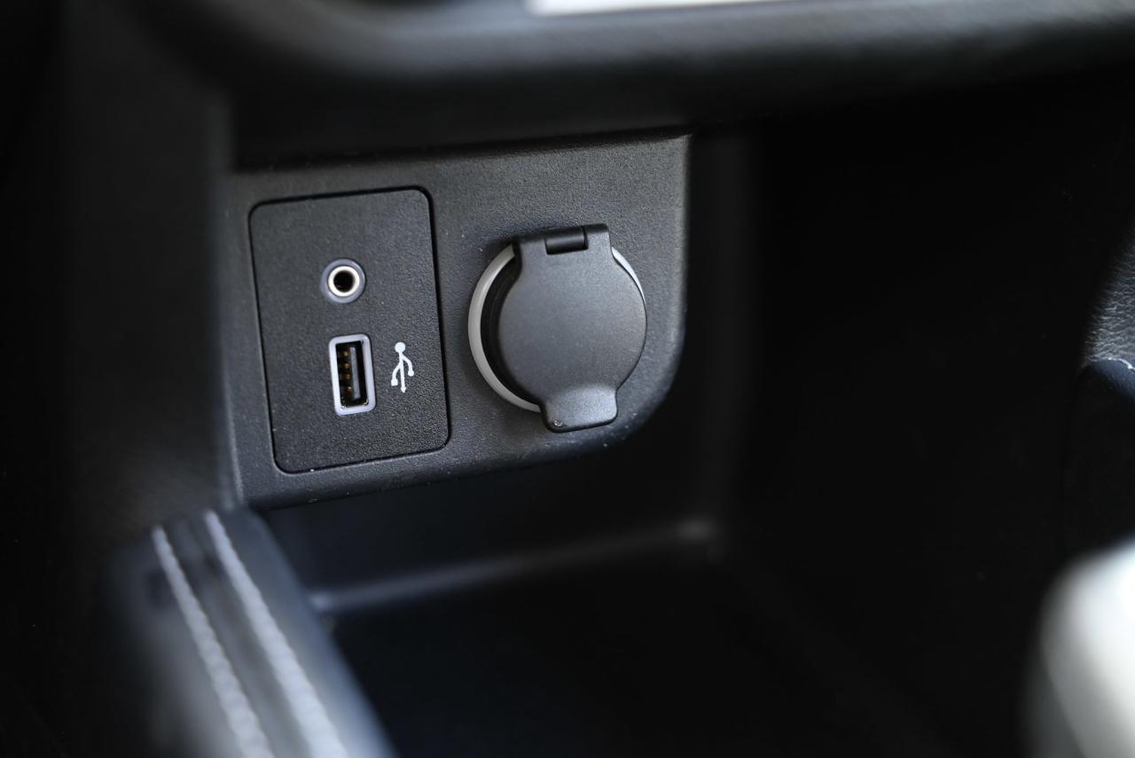 2019 Nissan Kicks S Photo