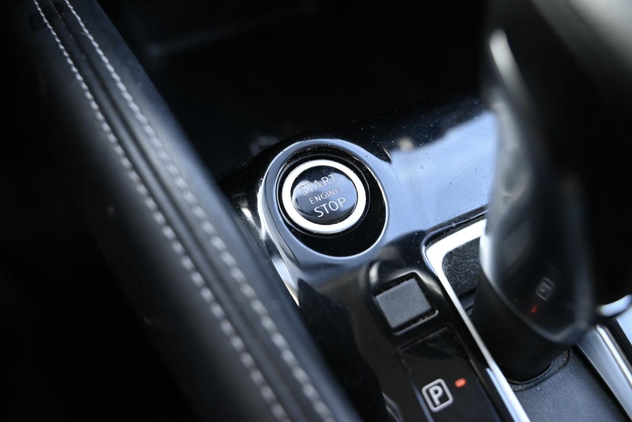 2019 Nissan Kicks S Photo