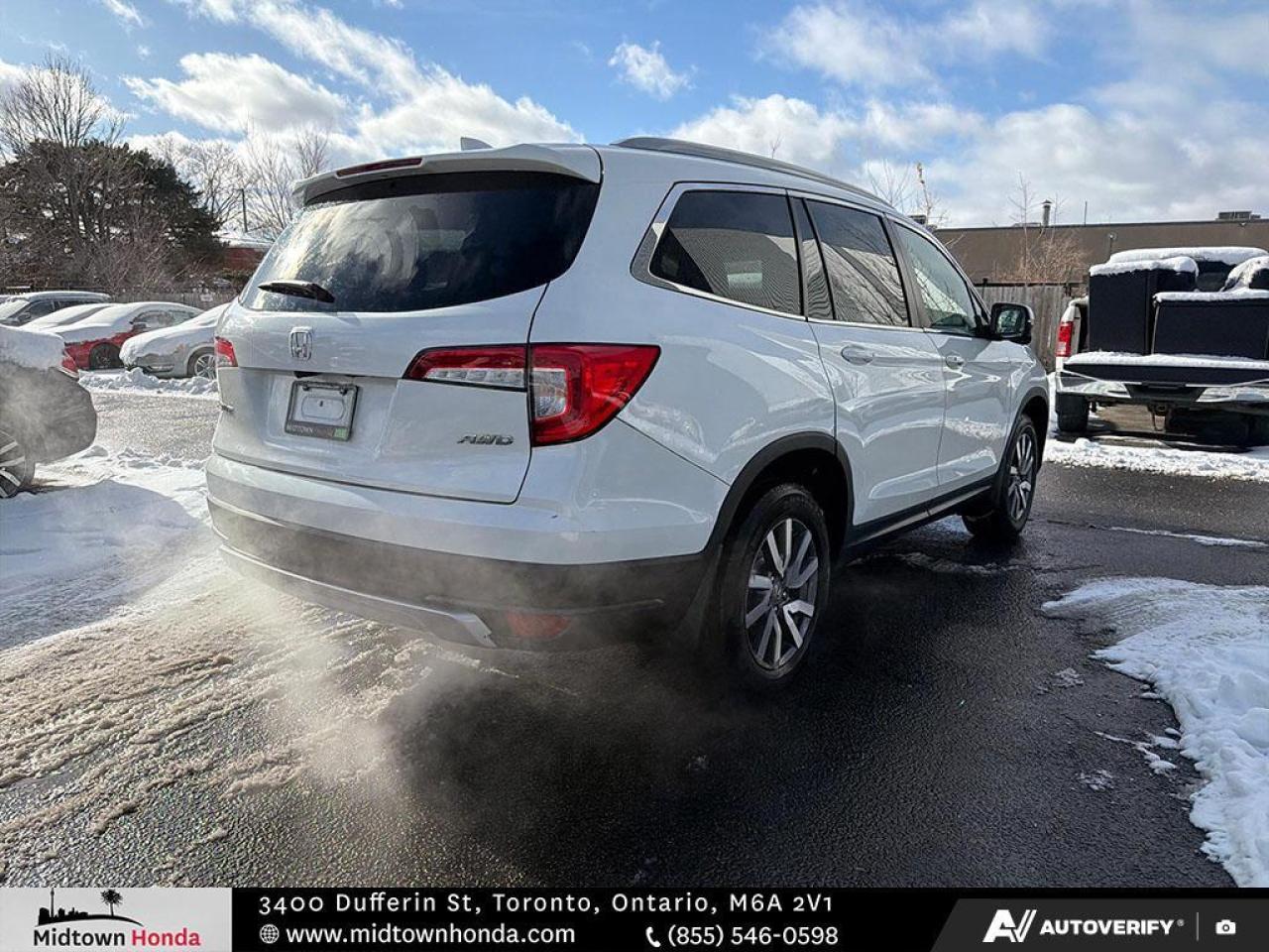 2021 Honda Pilot *ONE OWNER*LANE WARNING*MOONROOF* Photo