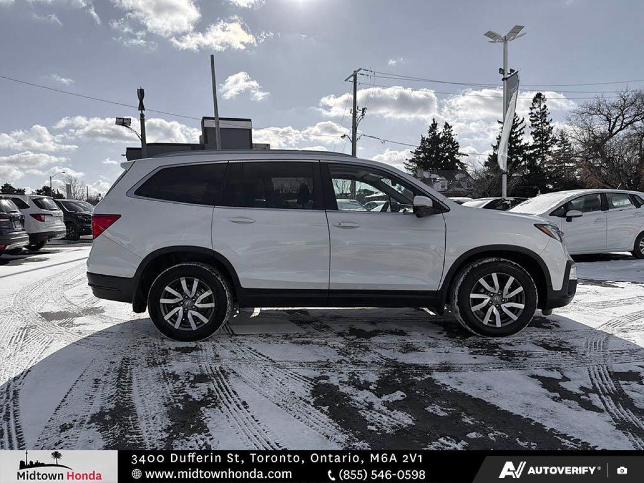 2021 Honda Pilot *ONE OWNER*LANE WARNING*MOONROOF* Photo