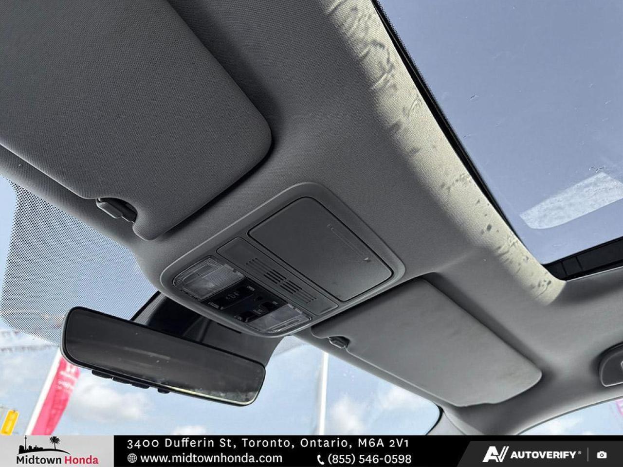 2021 Honda Pilot *ONE OWNER*LANE WARNING*MOONROOF* Photo