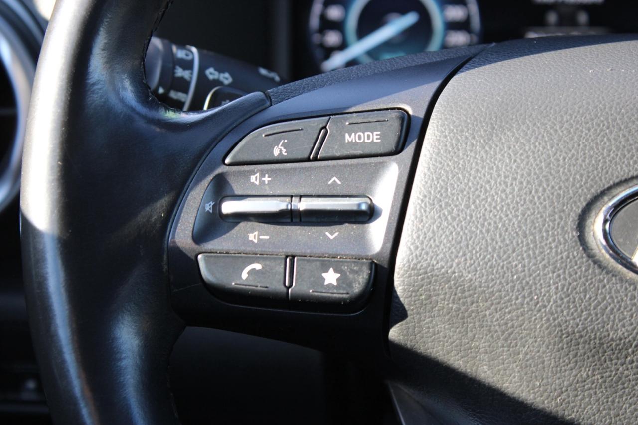 2022 Hyundai KONA electric Preferred Photo