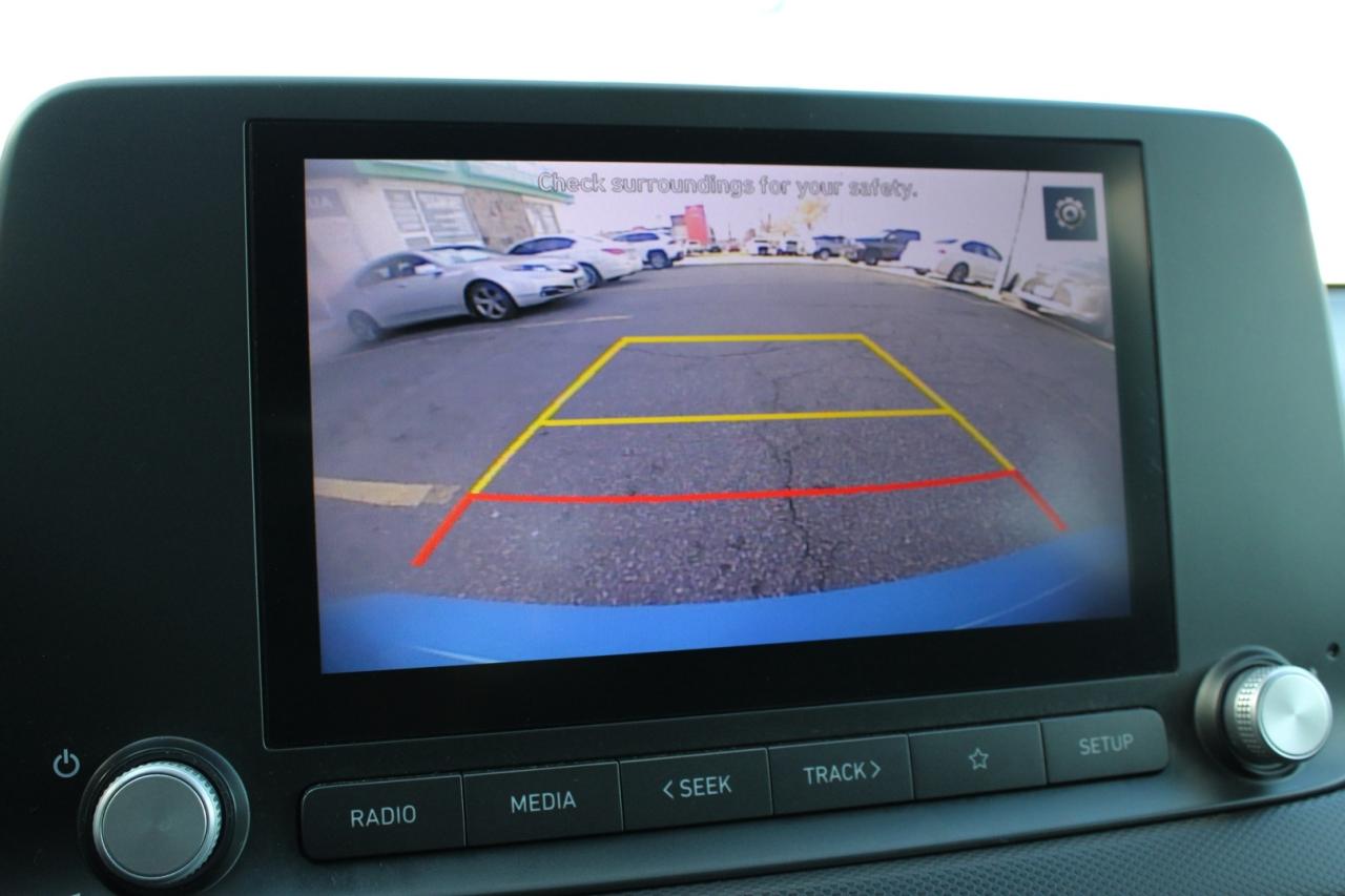 2022 Hyundai KONA electric Preferred Photo