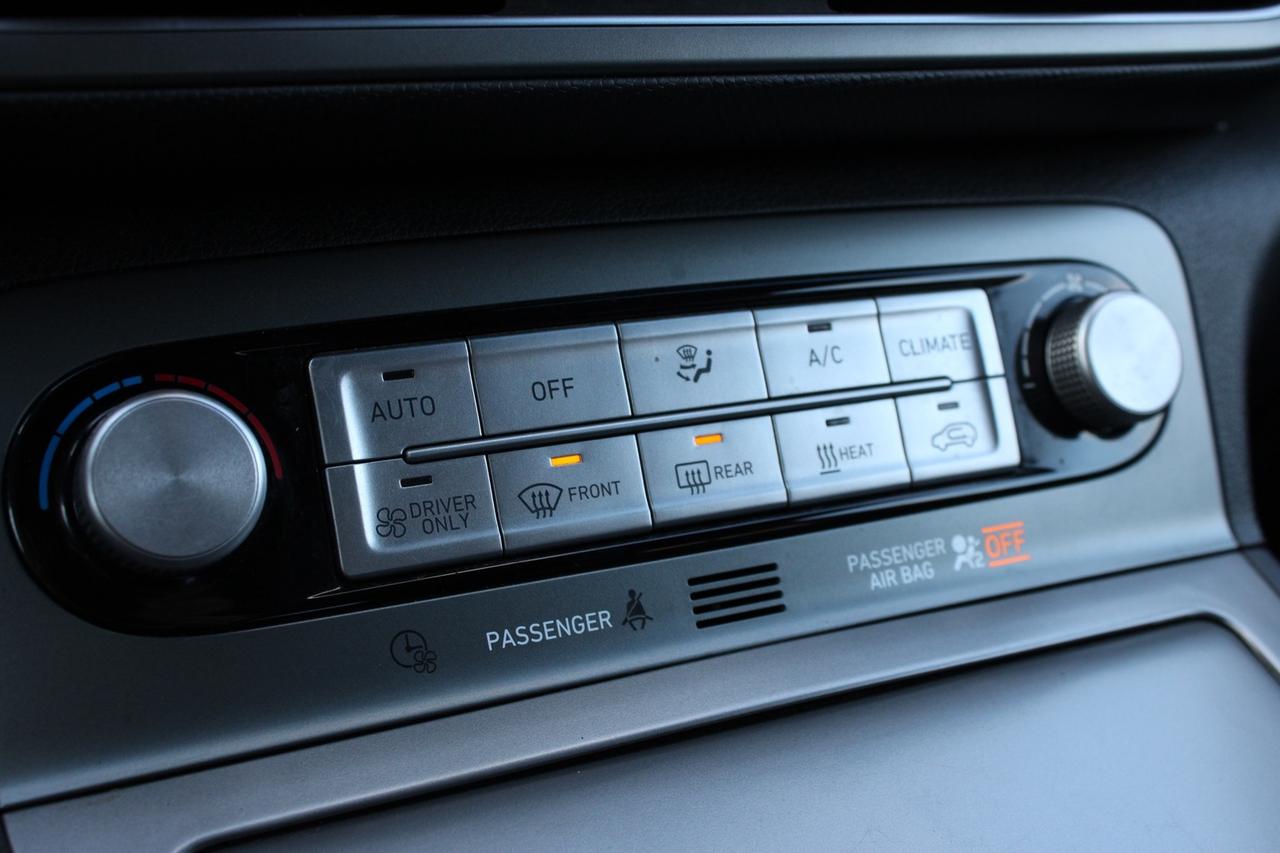 2022 Hyundai KONA electric Preferred Photo