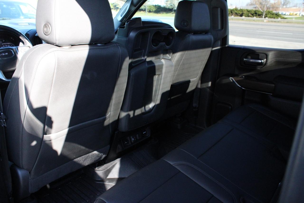 2021 GMC Sierra 1500 SLT Crew Cab 4WD   No Accident Photo