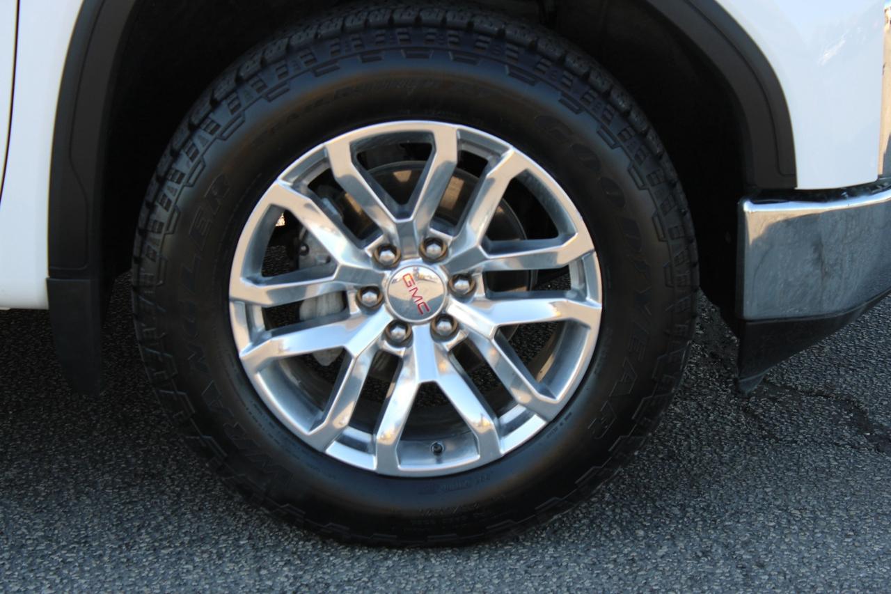 2021 GMC Sierra 1500 SLT Crew Cab 4WD   No Accident Photo
