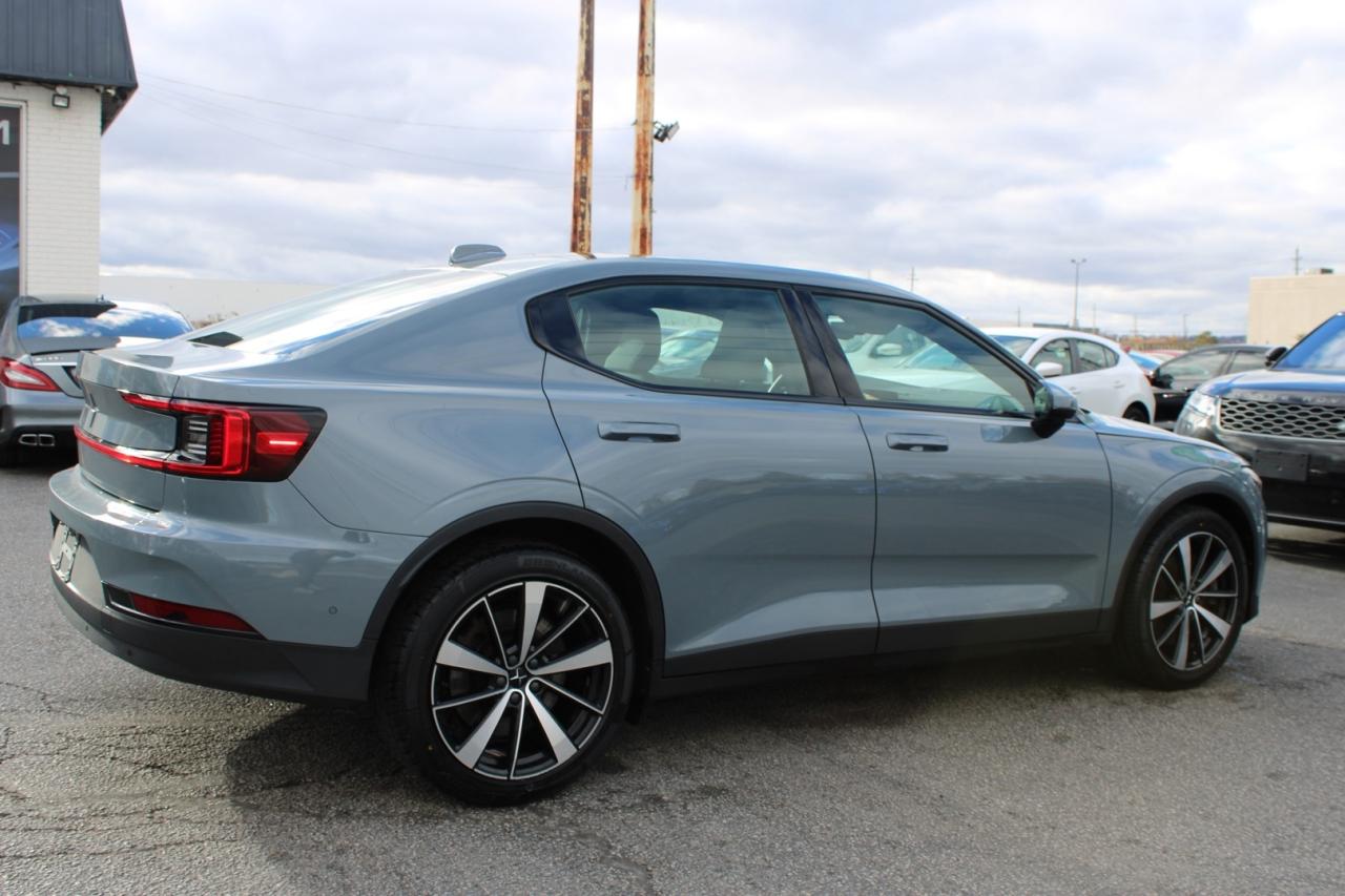 2021 Polestar 2 LAUNCH EDITION Photo