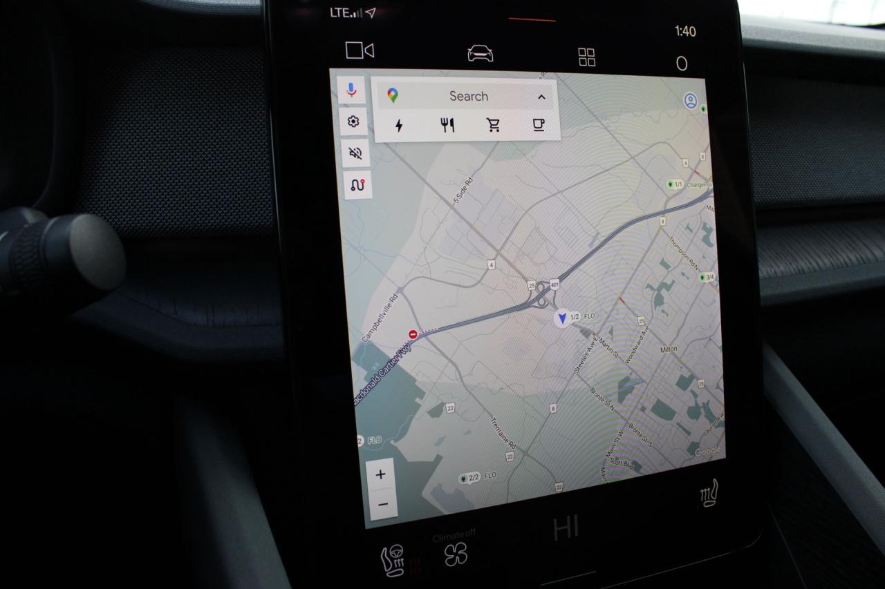 2021 Polestar 2 LAUNCH EDITION Photo