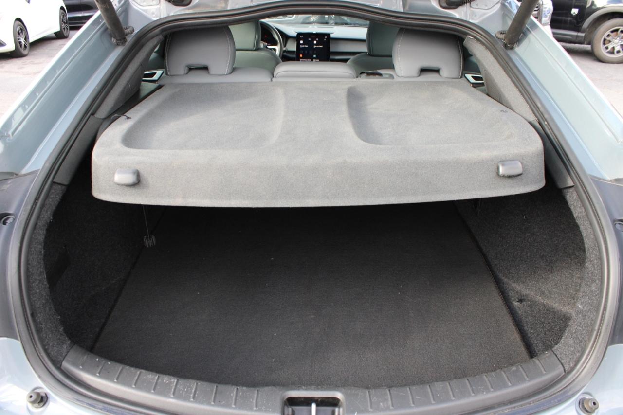 2021 Polestar 2 LAUNCH EDITION Photo