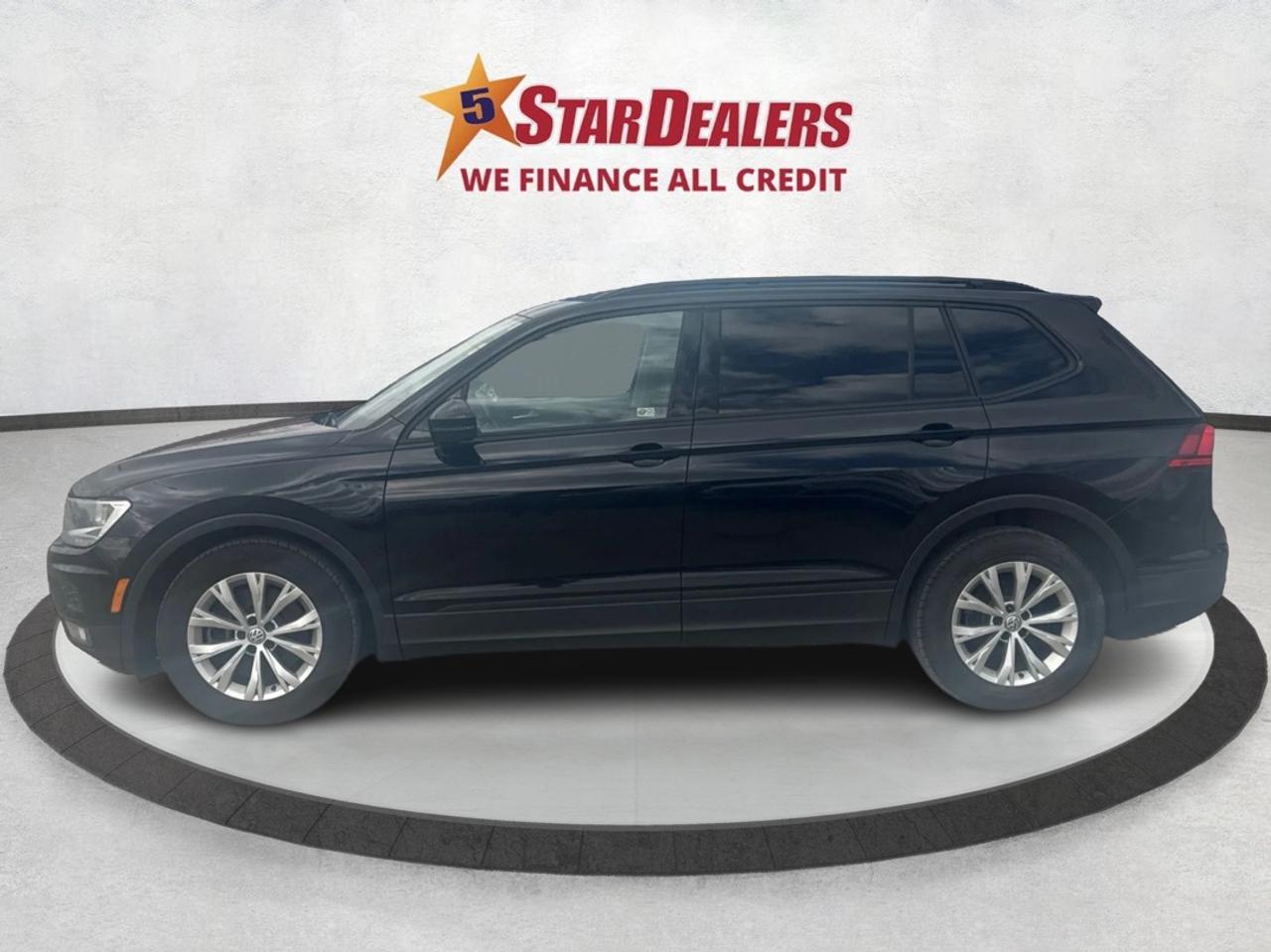 2018 Volkswagen Tiguan 4WD HEATED SEATS REAR CAM WE FINANCE ALL CREDIT! Photo3