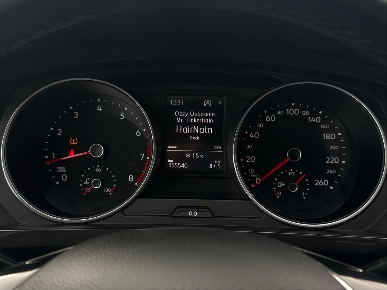 2018 Volkswagen Tiguan 4WD HEATED SEATS REAR CAM WE FINANCE ALL CREDIT! Photo