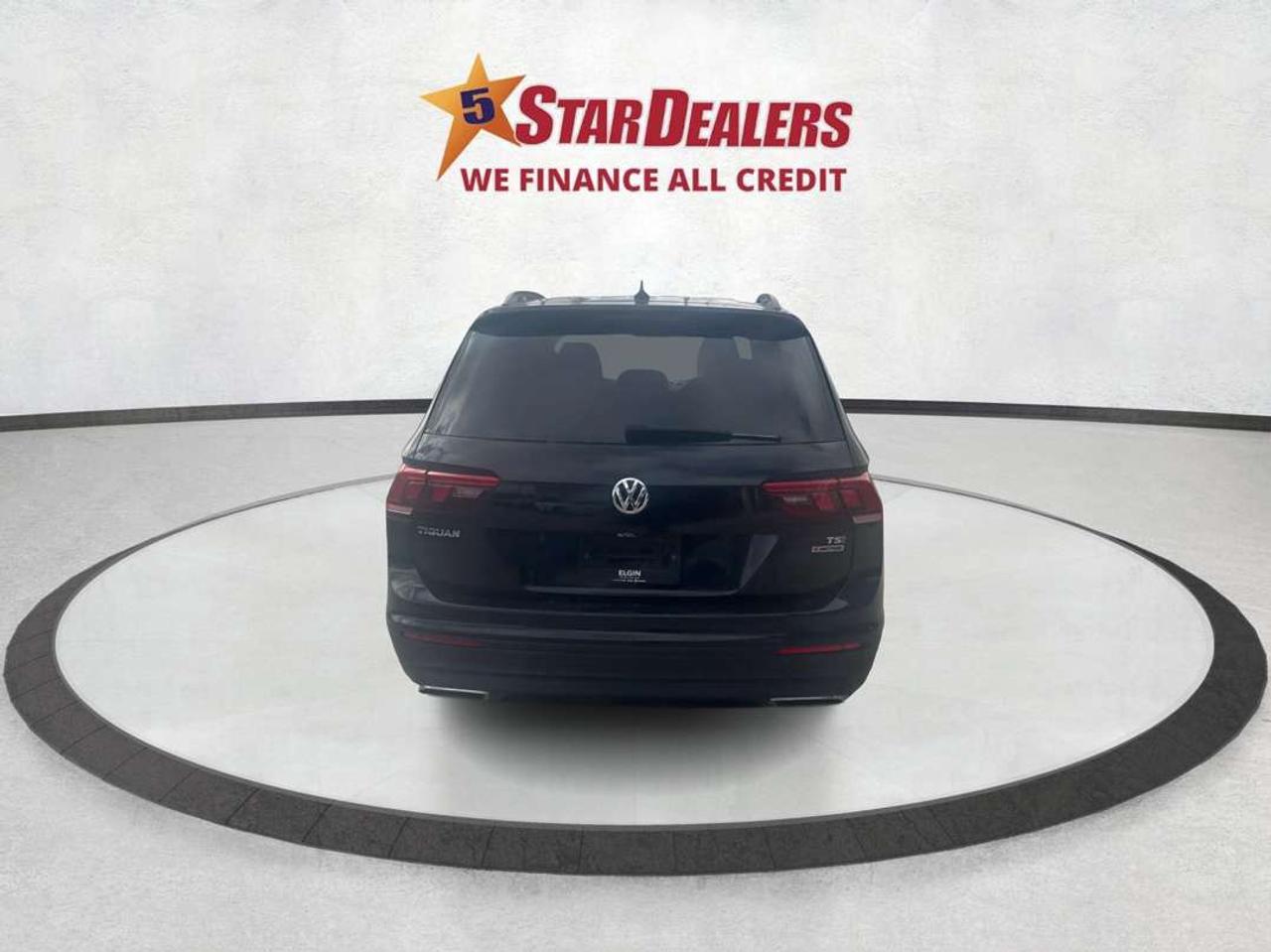 2018 Volkswagen Tiguan 4WD CERTIFIED HEATED SEATS WE FINANCE ALL CREDIT! Photo