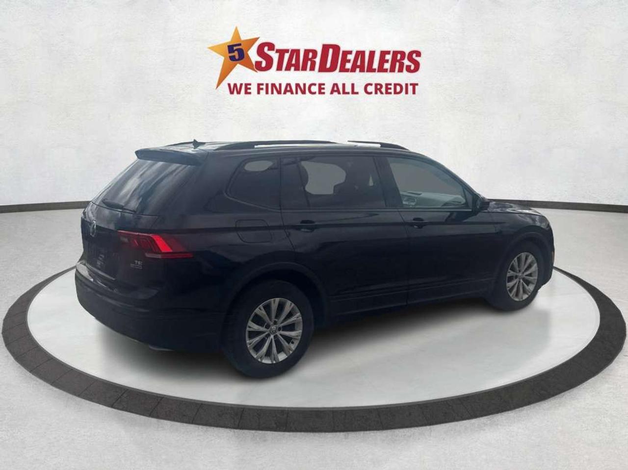2018 Volkswagen Tiguan 4WD CERTIFIED HEATED SEATS WE FINANCE ALL CREDIT! Photo