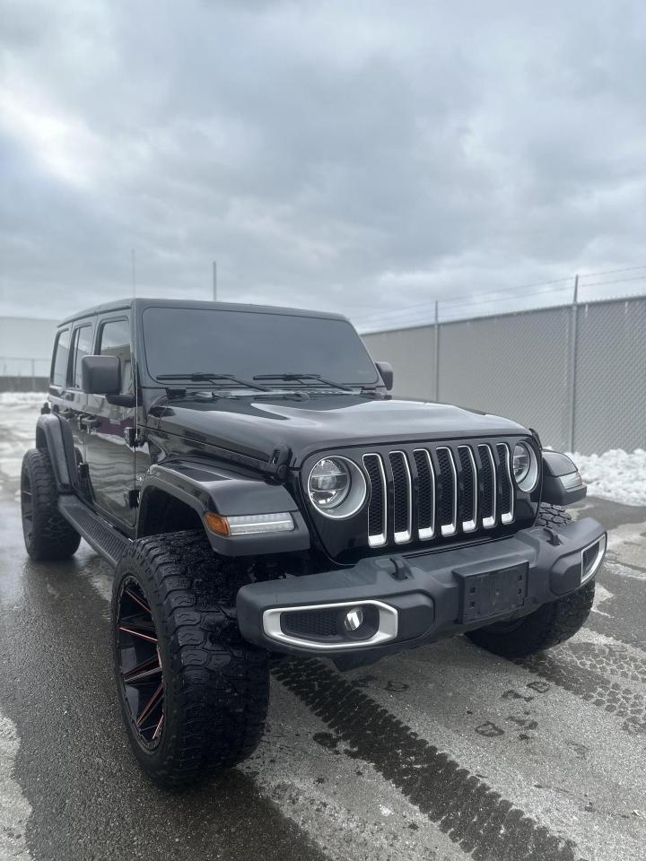 2019 Jeep WRANGLER UNLIMITED SAHARA 4x4, BACK UP CAMERA, LEATHER, ALLOYS Photo